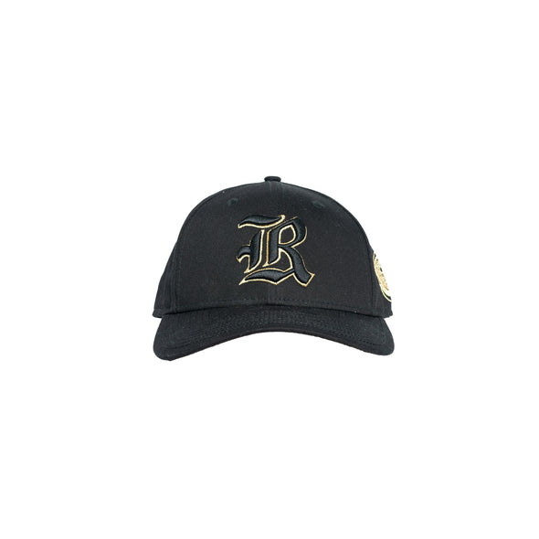 R Hat Front Angle